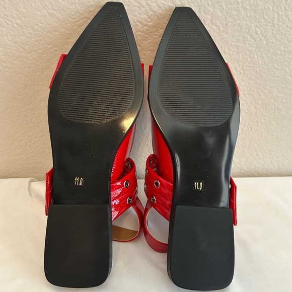 NEW, Steve Madden Graya Red Patent Leather Buckle Slingback Flats, Size 11 - Picture 8 of 10